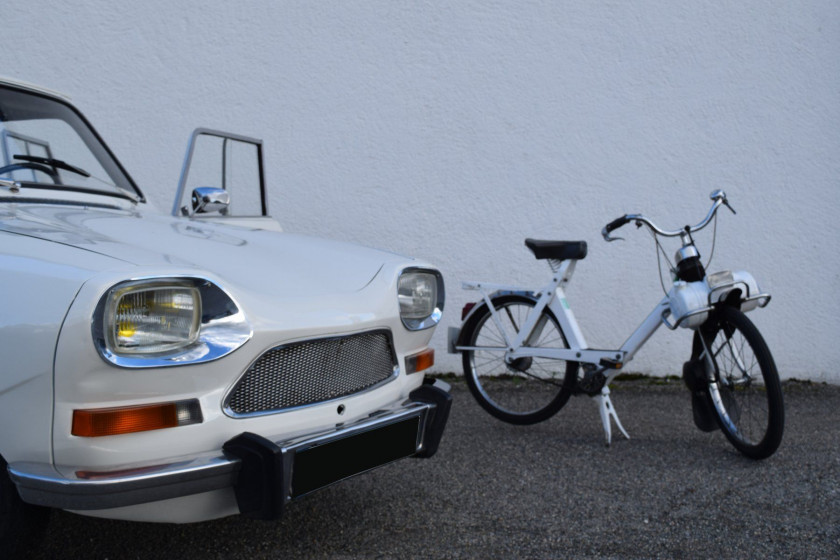 1969 Citroën Ami 8 Berline et un Solex No reserve Carte grise française- Deux véhicules pour le prix d'un !- Bel état de présentation e