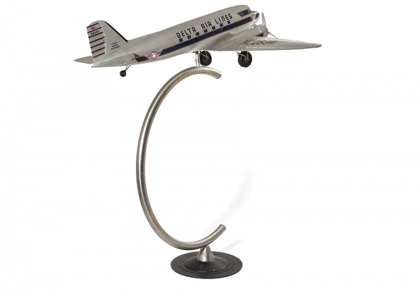 DOUGLAS DC-3  Importante maquette