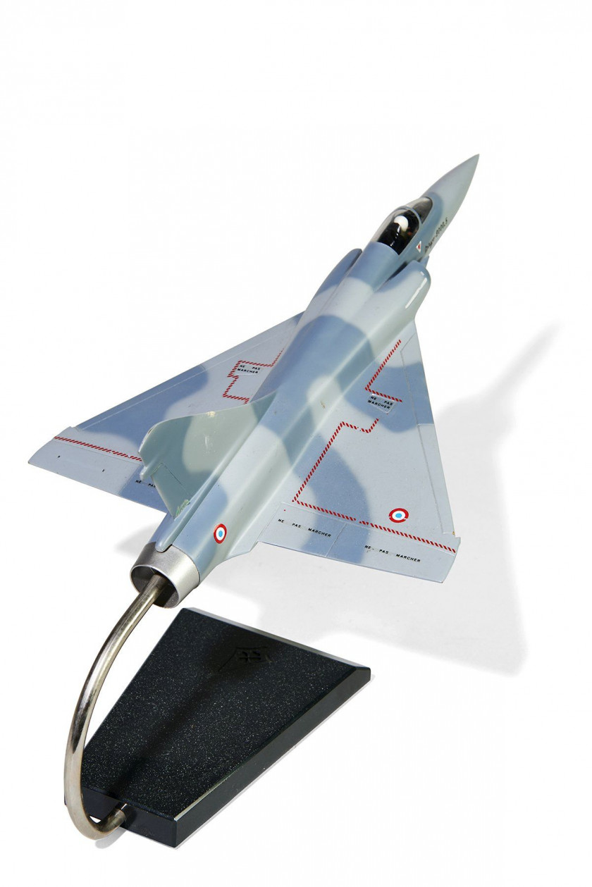 DASSAULT AVIATION - MIRAGE 2000-5  Maquette