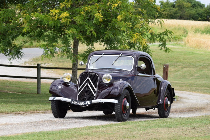 1937 Citroën Traction 7C faux-cabriolet