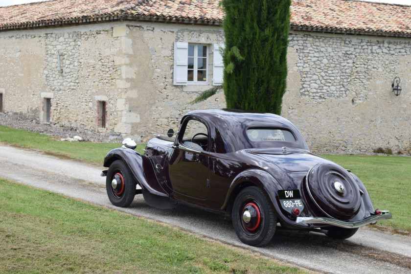 1937 Citroën Traction 7C faux-cabriolet