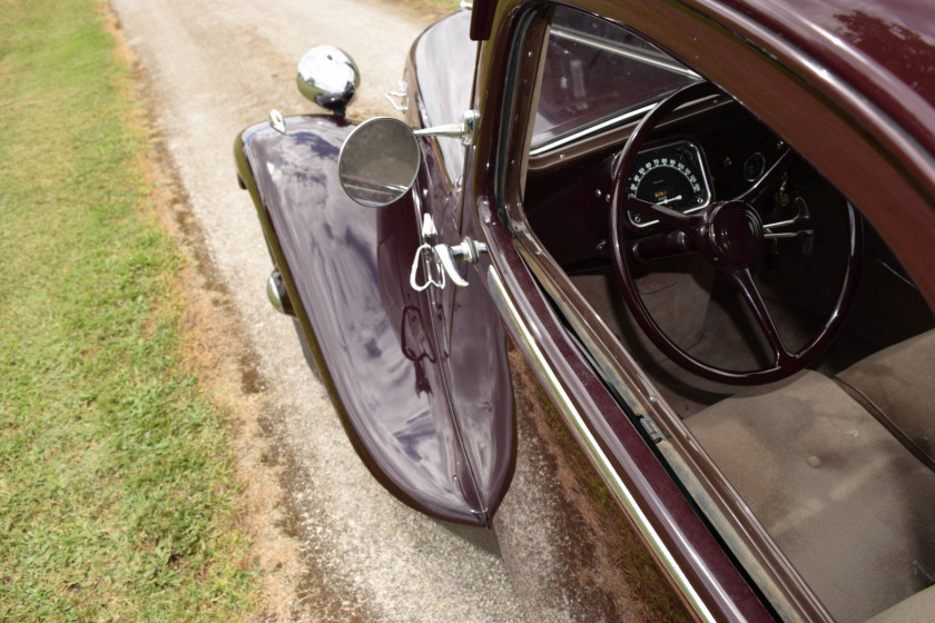 1937 Citroën Traction 7C faux-cabriolet