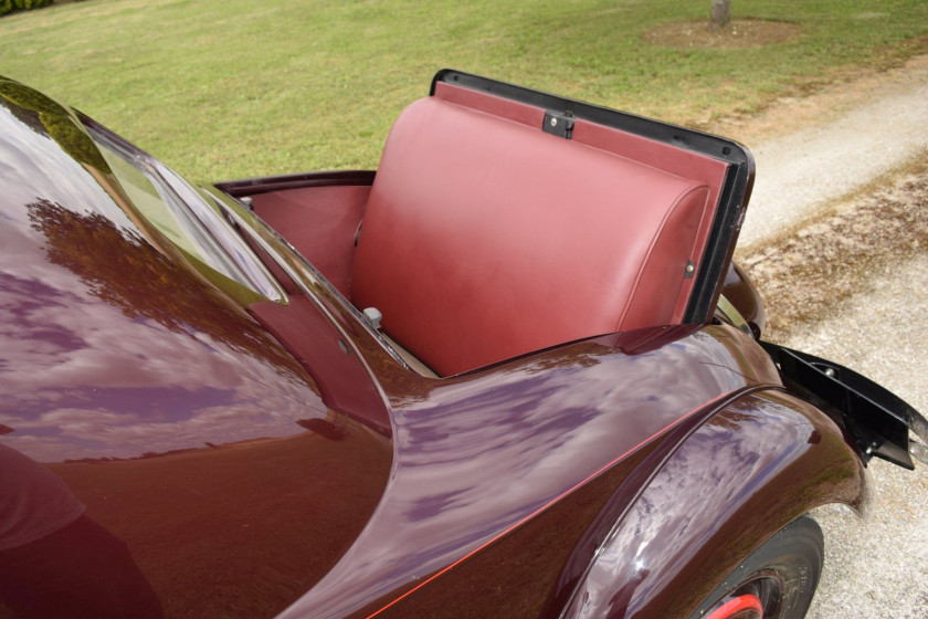 1937 Citroën Traction 7C faux-cabriolet