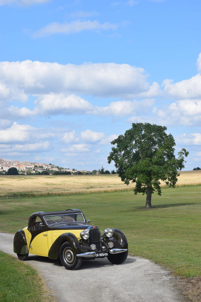 1935 Bugatti Type 57 Atalante découvrable Carte grise françaiseChâssis n° 57330Moteur n° 548 - 1ère Atalante à être présentée au Salon