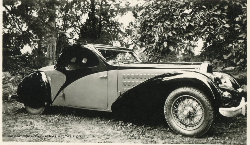 1935 Bugatti Type 57 Atalante découvrable Carte grise françaiseChâssis n° 57330Moteur n° 548 - 1ère Atalante à être présentée au Salon