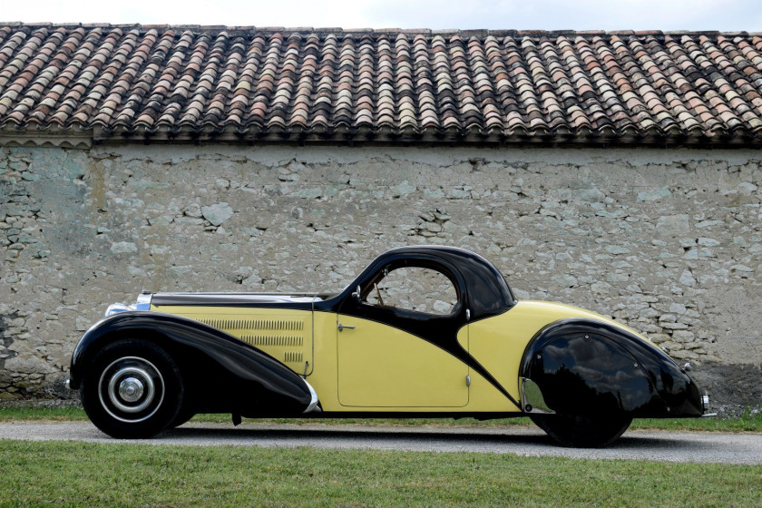 1935 Bugatti Type 57 Atalante découvrable Carte grise françaiseChâssis n° 57330Moteur n° 548 - 1ère Atalante à être présentée au Salon