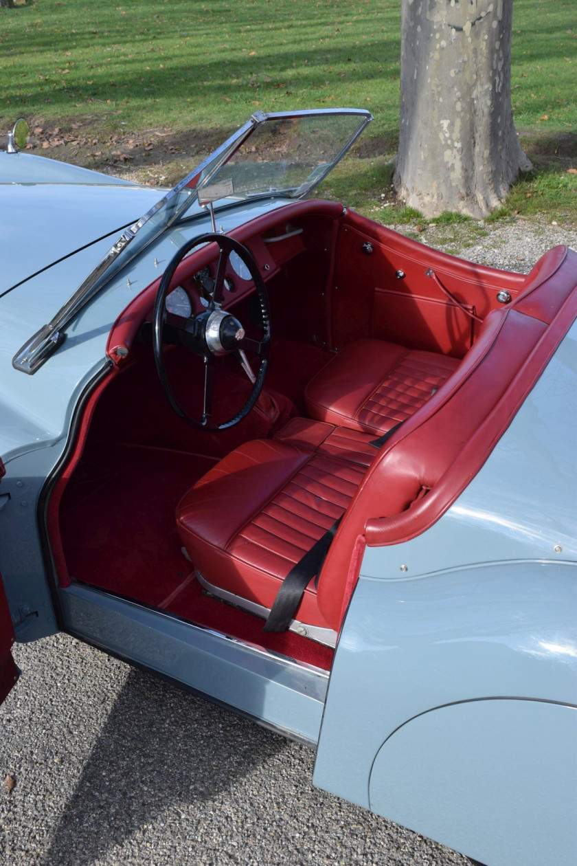 1952 Jaguar XK 120 roadster No reserve Carte grise française Châssis n° 672220 Moteur n°W4978-8 - Roadster de rêve, avec une belle comb