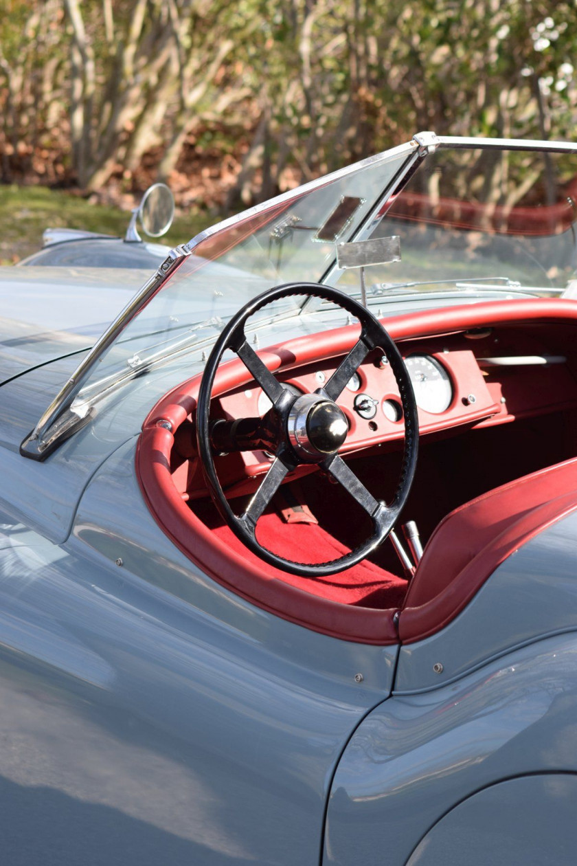 1952 Jaguar XK 120 roadster No reserve Carte grise française Châssis n° 672220 Moteur n°W4978-8 - Roadster de rêve, avec une belle comb