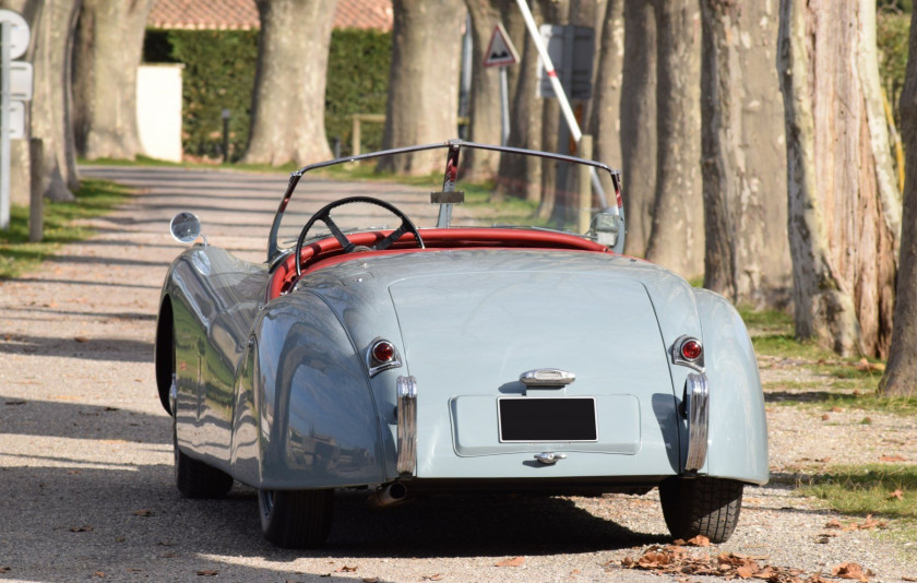 1952 Jaguar XK 120 roadster No reserve Carte grise française Châssis n° 672220 Moteur n°W4978-8 - Roadster de rêve, avec une belle comb