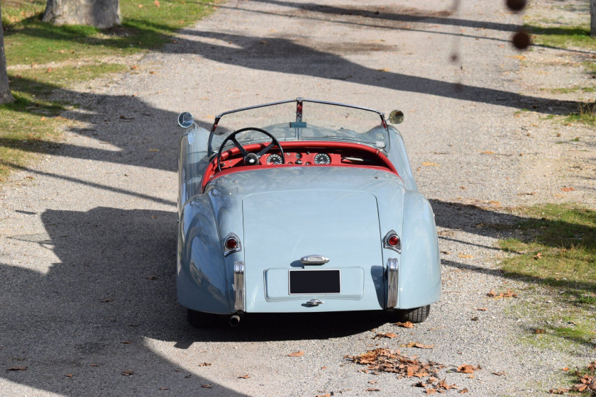 1952 Jaguar XK 120 roadster No reserve Carte grise française Châssis n° 672220 Moteur n°W4978-8 - Roadster de rêve, avec une belle comb