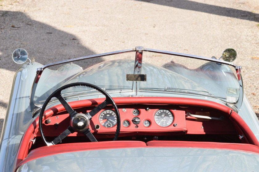 1952 Jaguar XK 120 roadster No reserve Carte grise française Châssis n° 672220 Moteur n°W4978-8 - Roadster de rêve, avec une belle comb