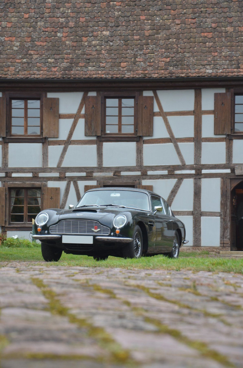 1966 Aston Martin DB6 Vantage