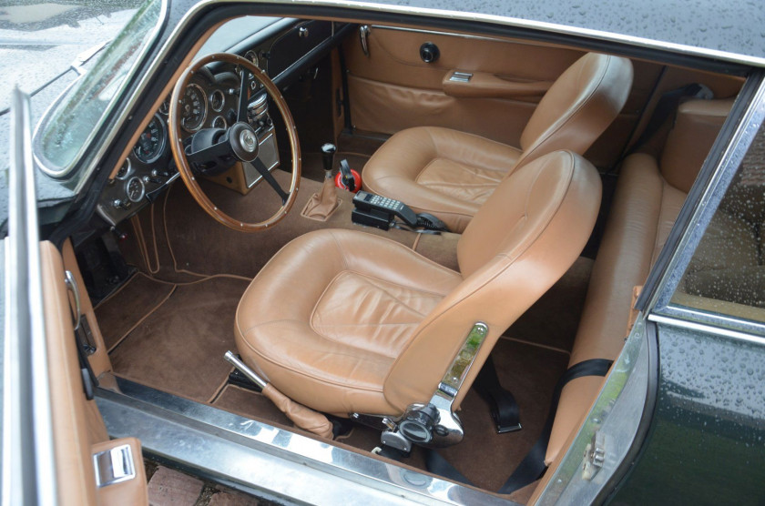 1966 Aston Martin DB6 Vantage