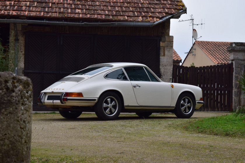 1970 Porsche 911 2.2 E No reserve Carte grise françaiseChâssis n°9110220387Moteur n°6200567- Exceptionnel état d'origine- Même propriét