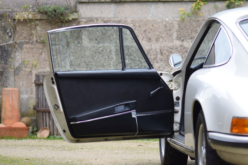 1970 Porsche 911 2.2 E No reserve Carte grise françaiseChâssis n°9110220387Moteur n°6200567- Exceptionnel état d'origine- Même propriét