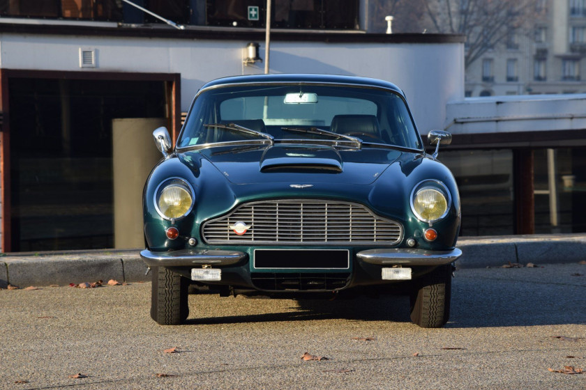 1966 Aston Martin DB6 Mk I Carte grise françaiseChâssis n° DB6/2492/LMoteur n°400/2345- Historique limpide, même propriétaire depuis 19