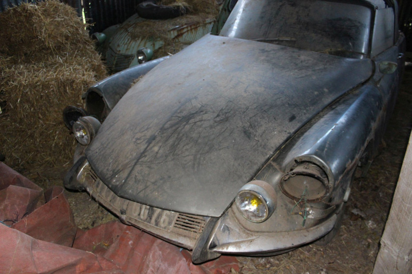 1965 Citroën DS 19 cabriolet Sans reserve Carte grise françaiseChâssis n° 4294071- Seulement trois propriétaires depuis l'origine- Une