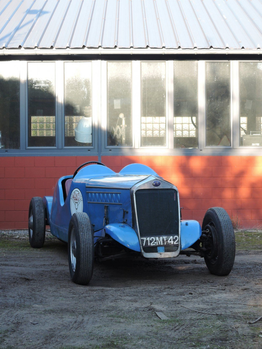 1937- 49 Delage D6-60 3 LSport Biplace ex-A.G.A.C.I. No reserve Carte grise françaiseChâssis n° 50490Moteur n° 61587- Voiture école off