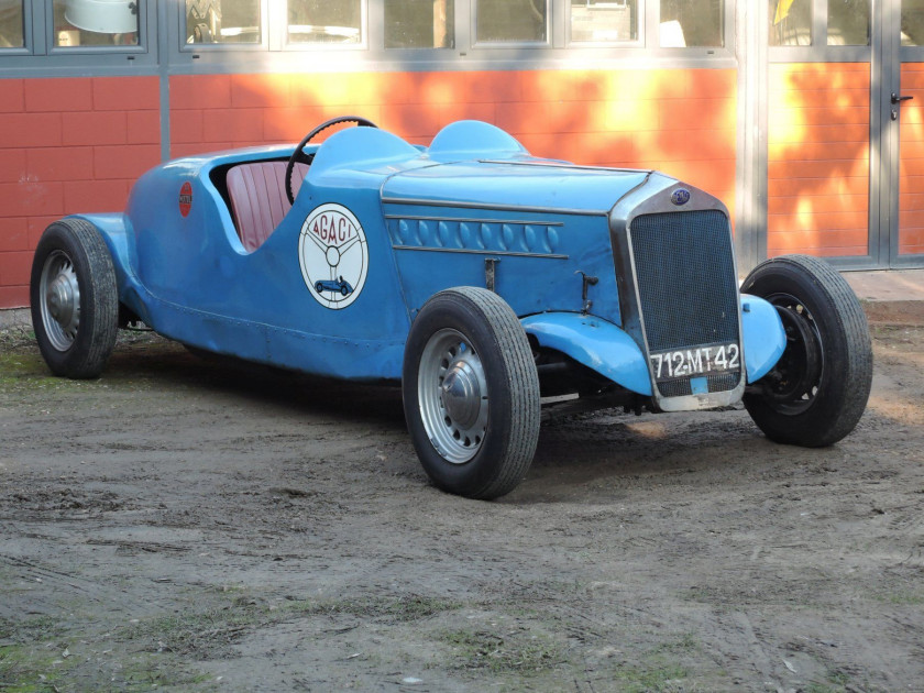 1937- 49 Delage D6-60 3 LSport Biplace ex-A.G.A.C.I. No reserve Carte grise françaiseChâssis n° 50490Moteur n° 61587- Voiture école off