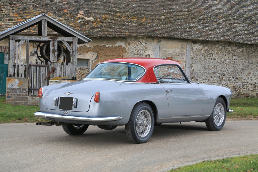 1956 Alfa Romeo 1900 C Super Sprint 3e Série par Touring Carte grise française Châssis n° AR1900C10066Moteur n° AR 1308-10064Carrosseri