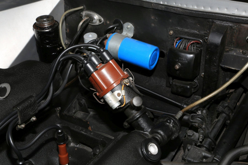 1956 Alfa Romeo 1900 C Super Sprint 3e Série par Touring Carte grise française Châssis n° AR1900C10066Moteur n° AR 1308-10064Carrosseri