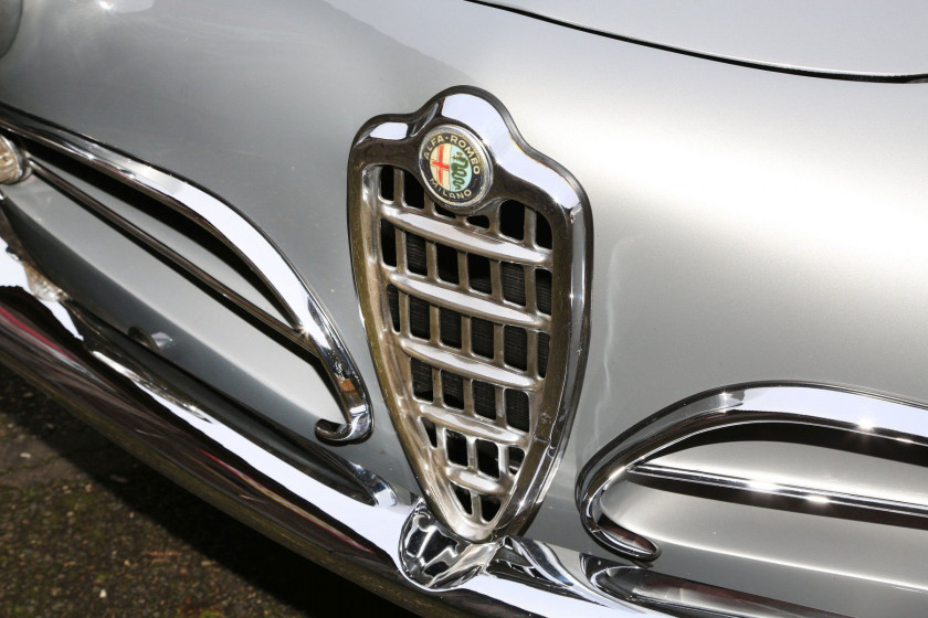 1956 Alfa Romeo 1900 C Super Sprint 3e Série par Touring Carte grise française Châssis n° AR1900C10066Moteur n° AR 1308-10064Carrosseri