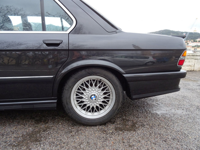 1986 BMW M5  No reserve