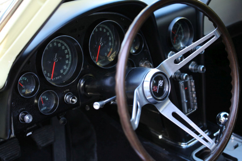 1966 Chevrolet Corvette Sting Ray 427 Coupé  No reserve