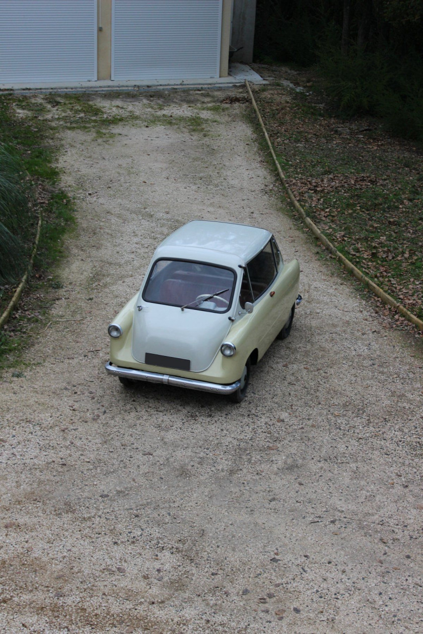 1957 Zündapp Janus 250  No reserve