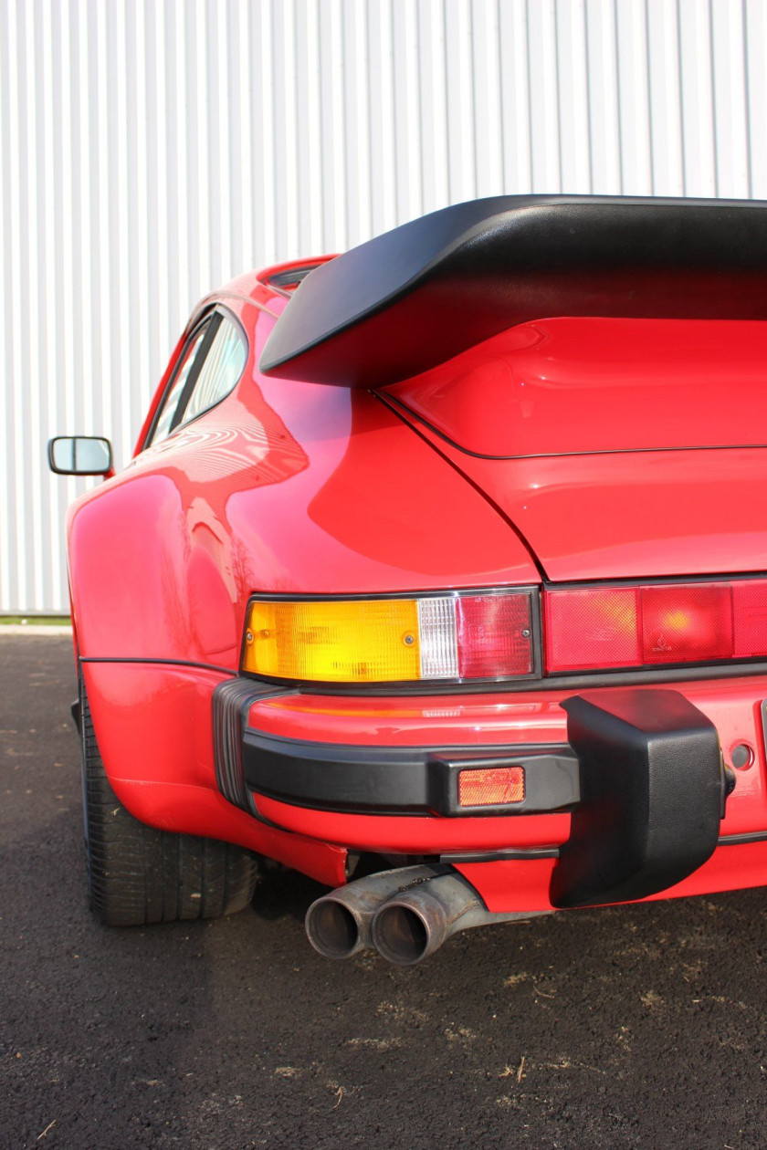 1988 Porsche 930 Turbo 3.3L - Sébastien Loeb