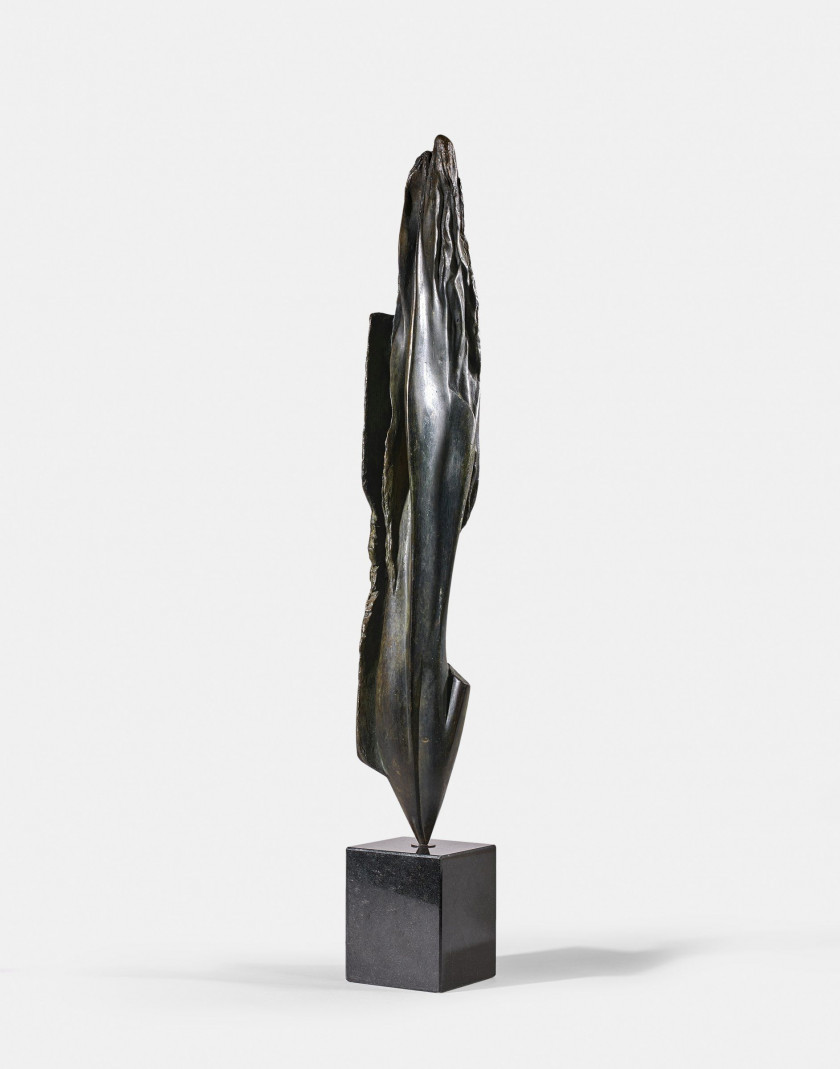 Jean PEYRISSAC (1895-1974) La flamme - 1957 Bronze à patine verte