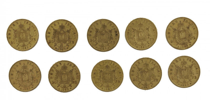 FRANCE 20 Francs. Napoléon III, Tête laurée. 9 p. 1862, 1 p. 1863. Ensemble de 10 pièces or. Poids : 63.95 g.