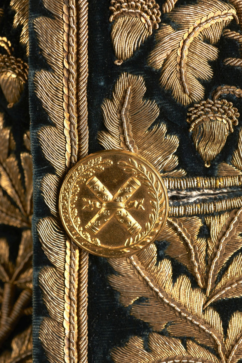 RARE HABIT DE L'UNIFORME DE CÉRÉMONIE DES MARÉCHAUX D'EMPIRE, DU COMTE DE L'EMPIRE NICOLAS-CHARLES OUDINOT