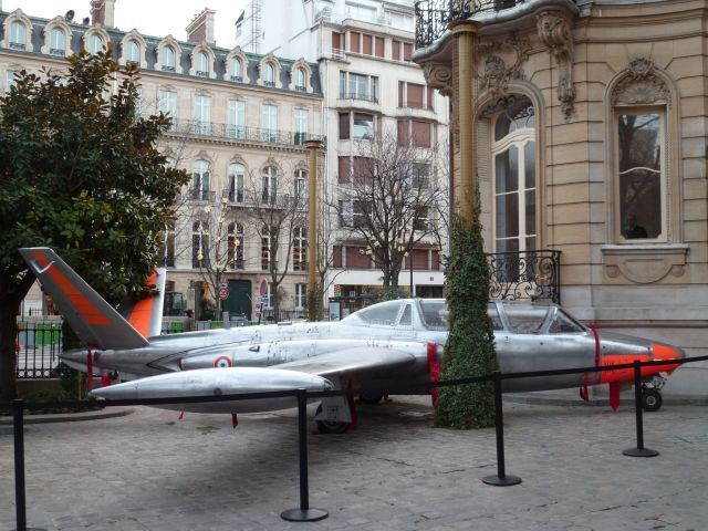 FOUGA CM 170 MAGISTER Une légende de l'aviation civile et militaire Constructeur : Aerospatiale Potez Air Fouga, mai 1966.Caractéristiq