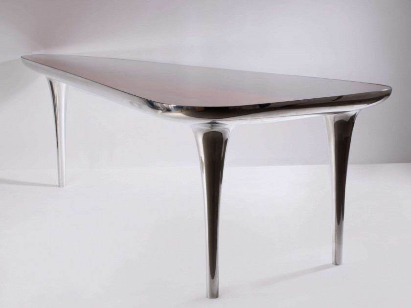 Marc NEWSON (Né en 1963) Table dite "Black Hole Chop Top" - 2004 Piètement et structure en aluminium poli, aluminium laqué orange, p...