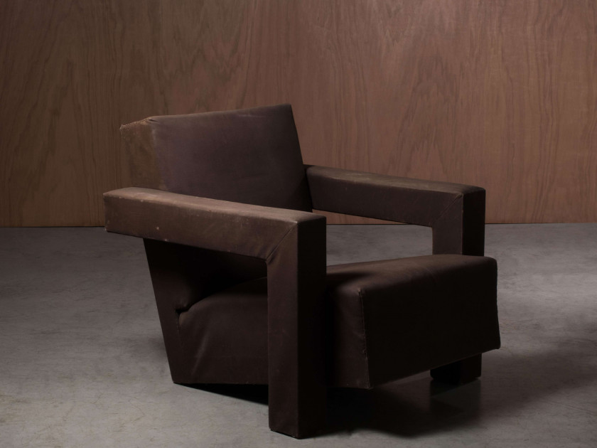 Gerrit Thomas RIETVELD (1888 - 1964) Rare fauteuil mod. R31 dit "Utrecht"- Création 1936 Structure en bois, assise, dossier et accot...