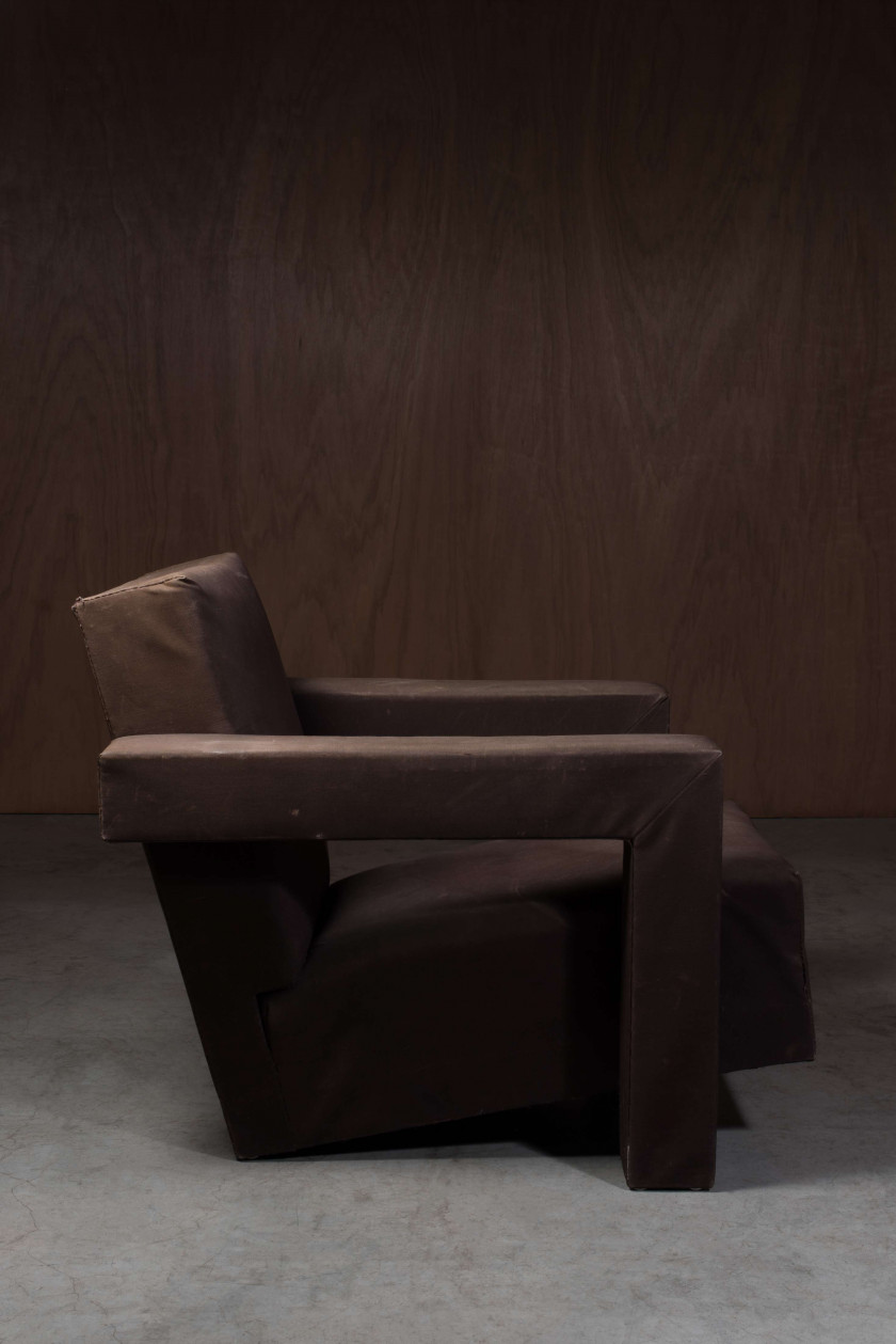 Gerrit Thomas RIETVELD (1888 - 1964) Rare fauteuil mod. R31 dit "Utrecht"- Création 1936 Structure en bois, assise, dossier et accot...