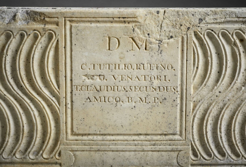 SARCOPHAGE EN MARBRE, ART ROMAIN, VERS LE 3e SIÈCLE