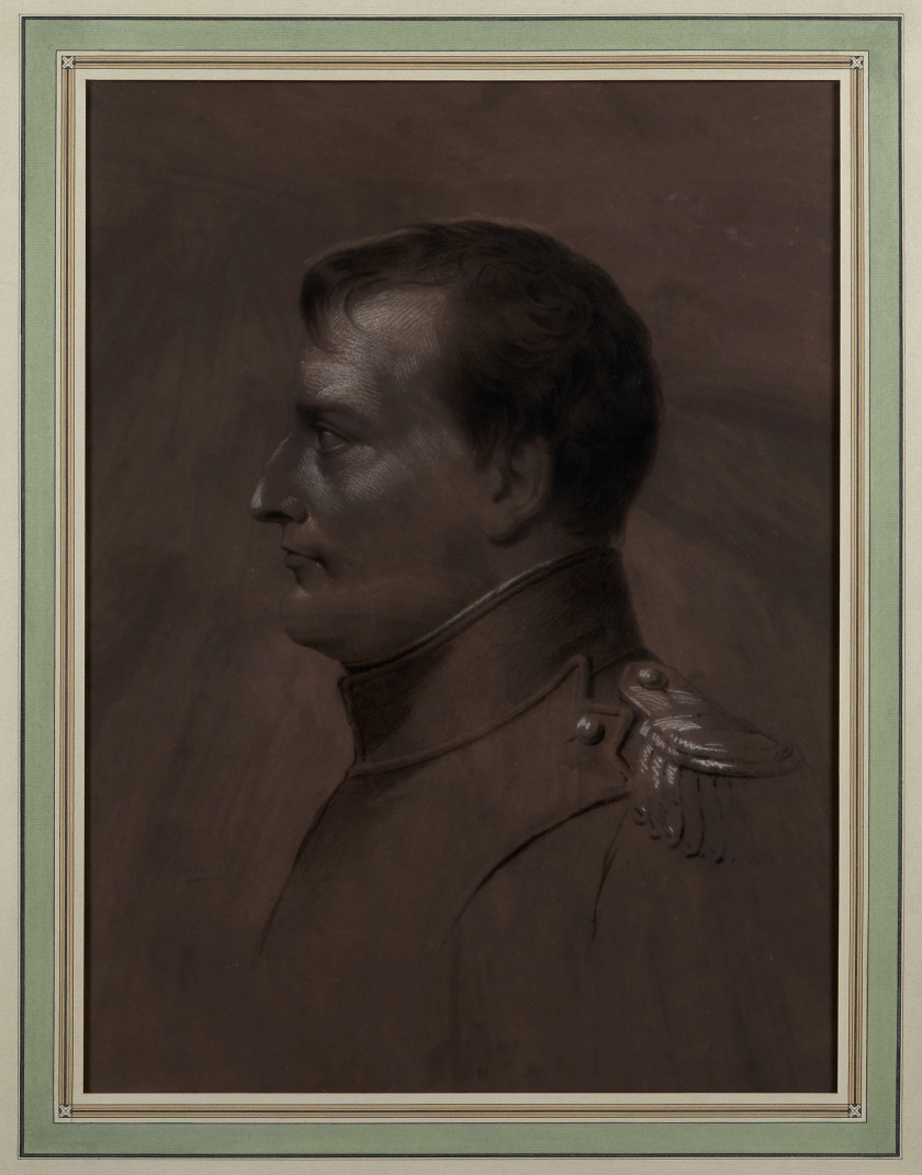 Pierre-Roch VIGNERON (1789-1872)  Profil de l’Empereur Napoléon Ier en uniforme Fusain et rehauts de craie blanche sur papier bistre...