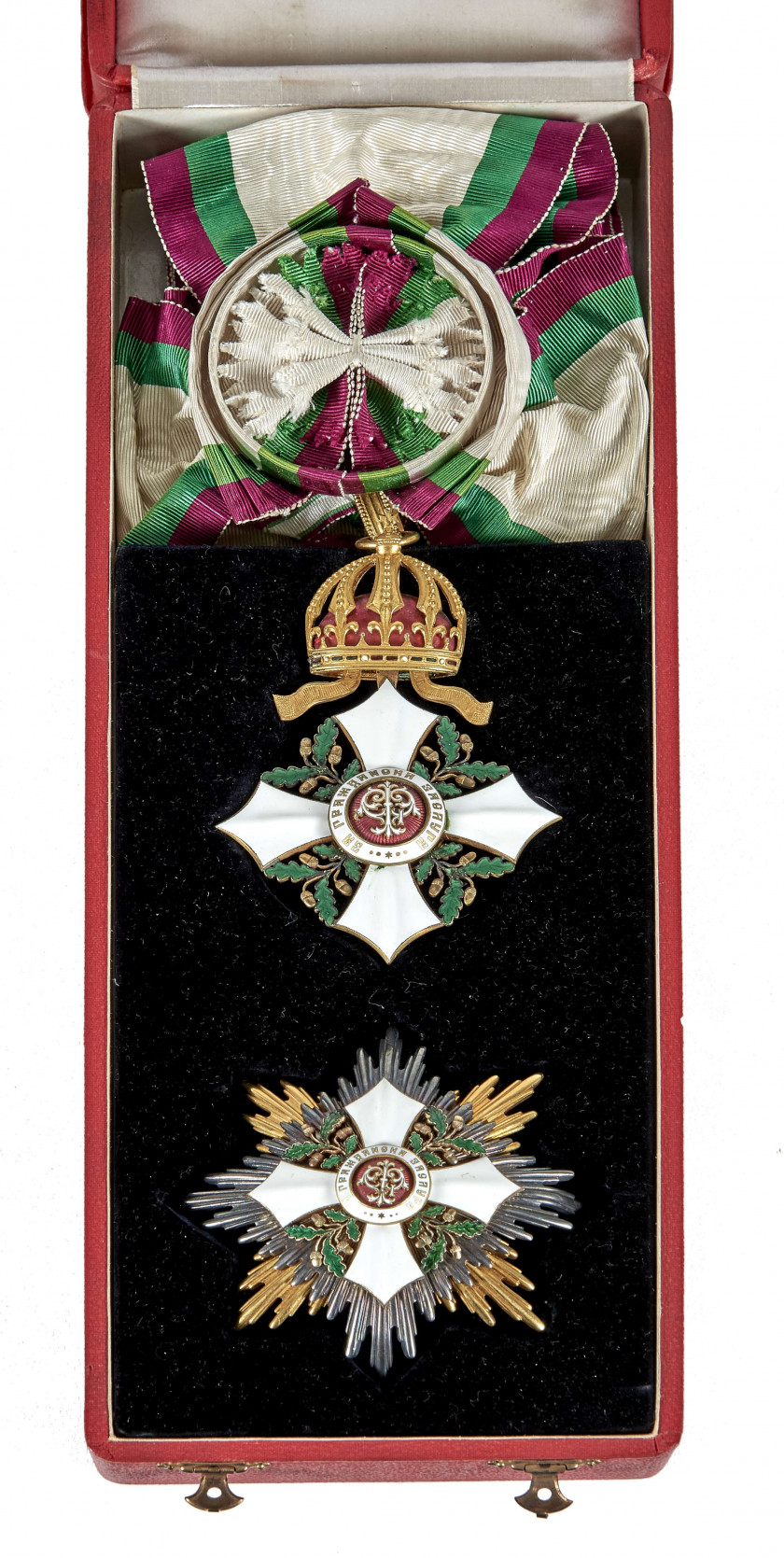 BULGARIE - ORDRE NATIONAL POUR LE MERITE CIVIL Ensemble de Grand-croix. Bijou en bronze doré et émail