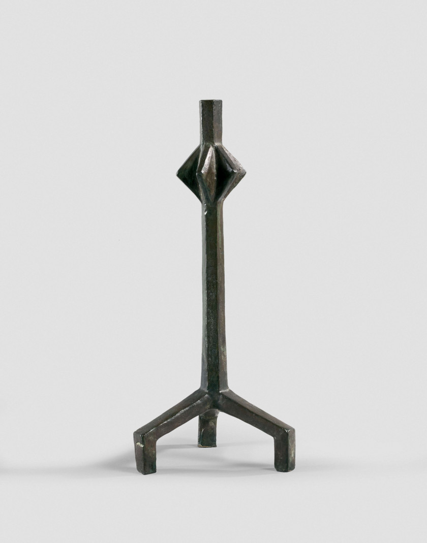 Alberto GIACOMETTI 1901 - 1966 Lampe modèle "étoile" Bronze à patine brun vert