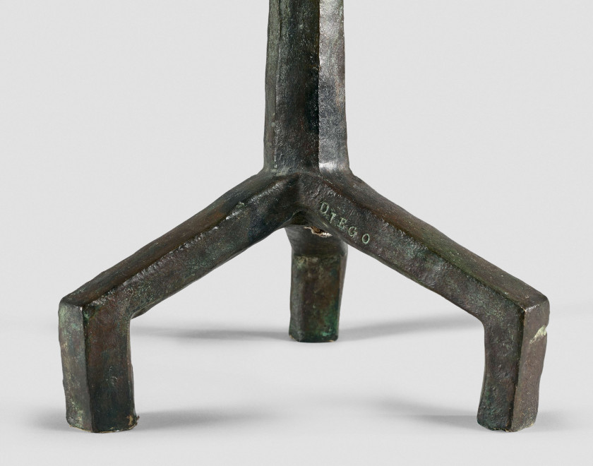 Alberto GIACOMETTI 1901 - 1966 Lampe modèle "étoile" Bronze à patine brun vert