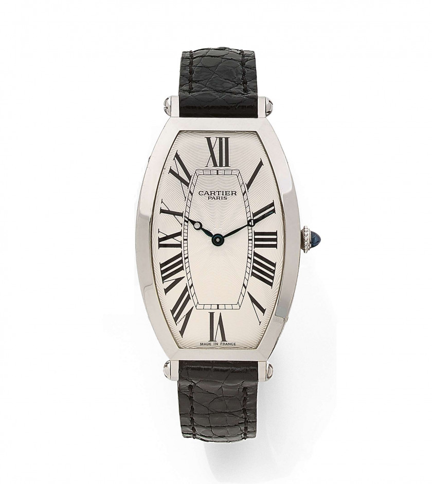 CARTIER  Tonneau, ref. 2435C, n° 0066AF