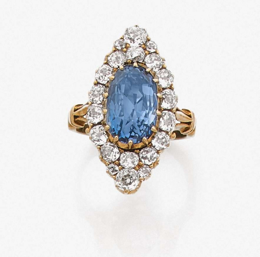 Bague marquise
