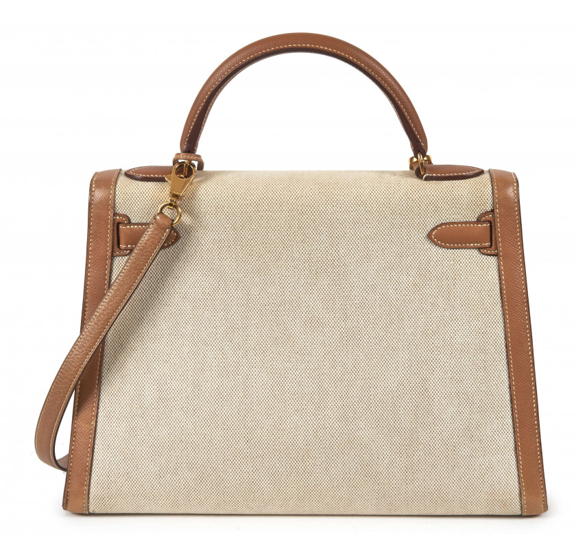 HERMÈS  Sac KELLY Sellier 32 Toile "H", veau Courchevel naturel Piqué sellier blanc Garniture métal plaqué or  KELLY S...