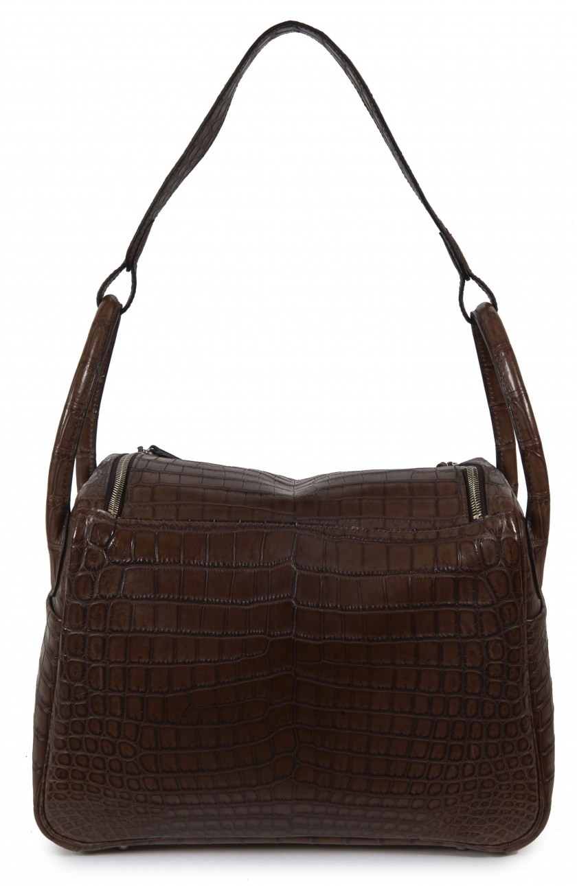 HERMÈS 2007  Sac LINDY 30 Crocodile du Nil mat marron (Crocodylus niloticus) II/B Garniture métal argenté palladié  LI...