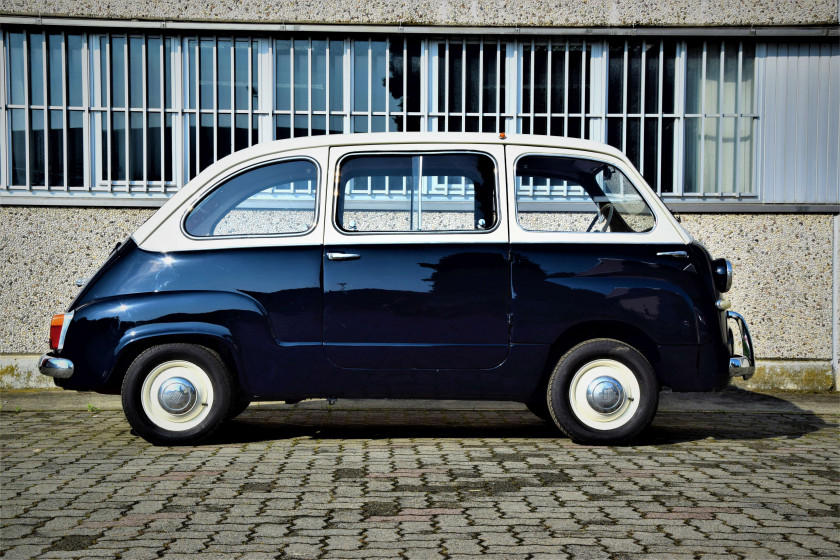 1956 Fiat 600 Multipla 4/5 places  No reserve