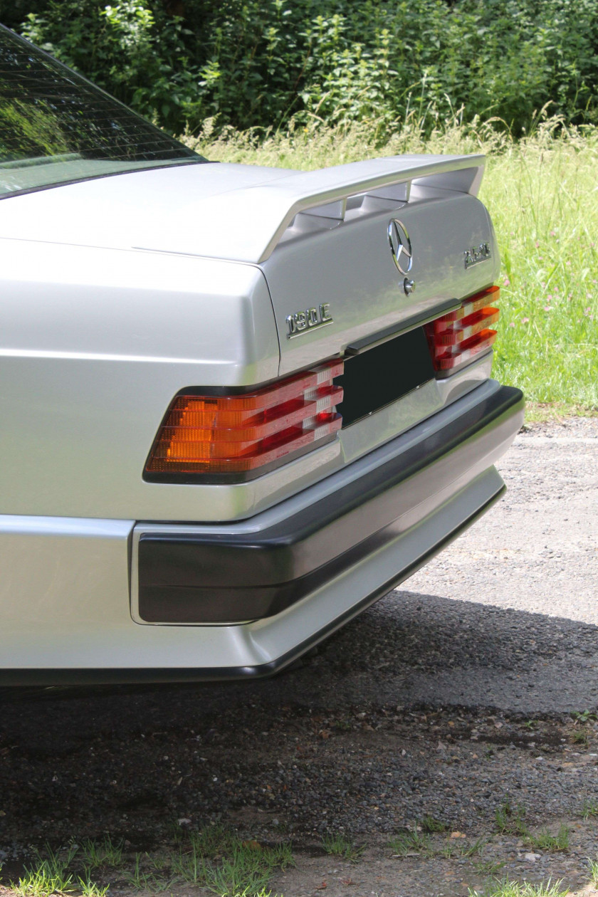 1989 Mercedes-Benz 190 2.5L 16S  No reserve