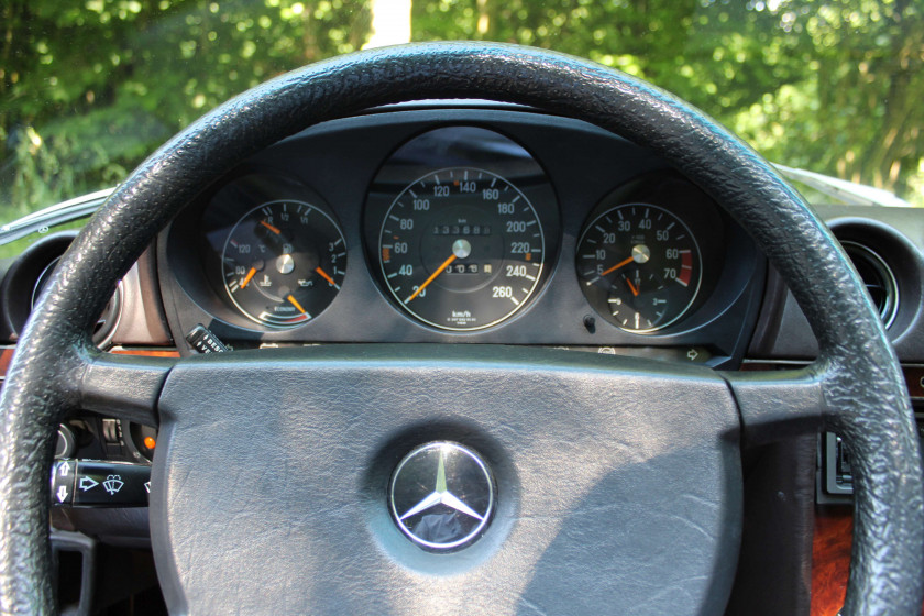 1983 Mercedes-Benz 500 SL avec Hard-Top  No reserve