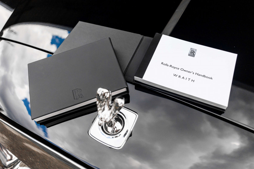 ¤ 2014 Rolls-Royce Wraith Titre de circulation SuisseChâssis n°UX77591- Options exceptionnelles désirables- Superbe combinaison de coul